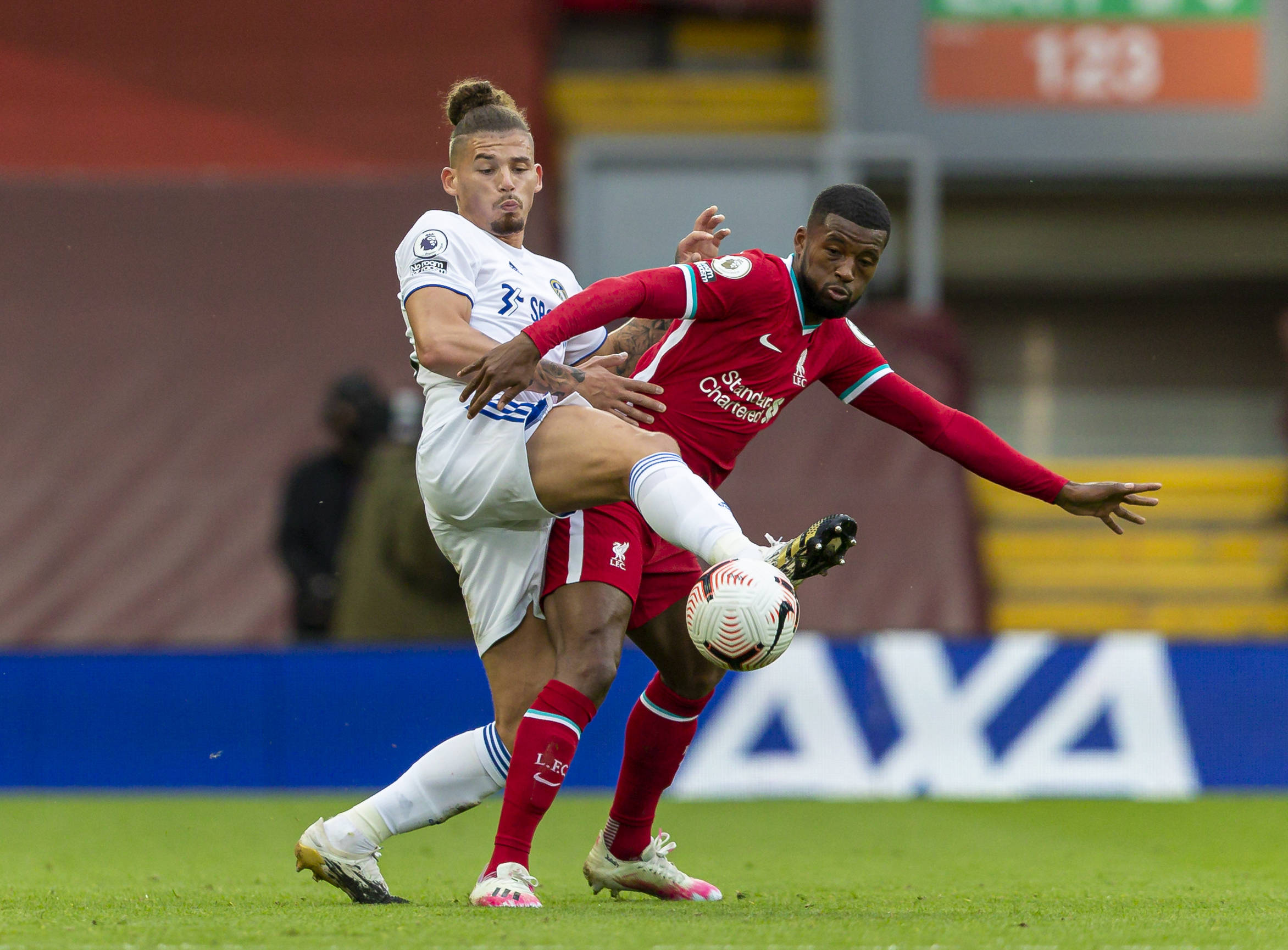 表现和强大 表现和强大