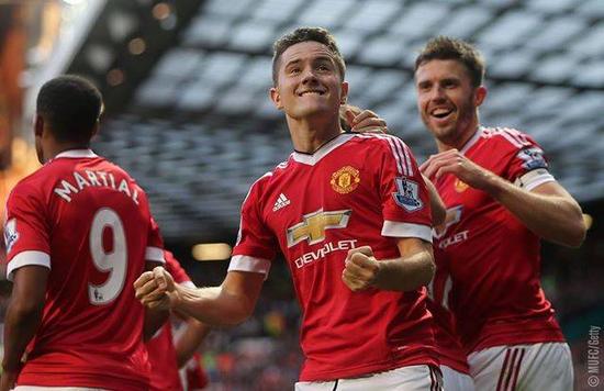 他不仅具备 他不仅具备